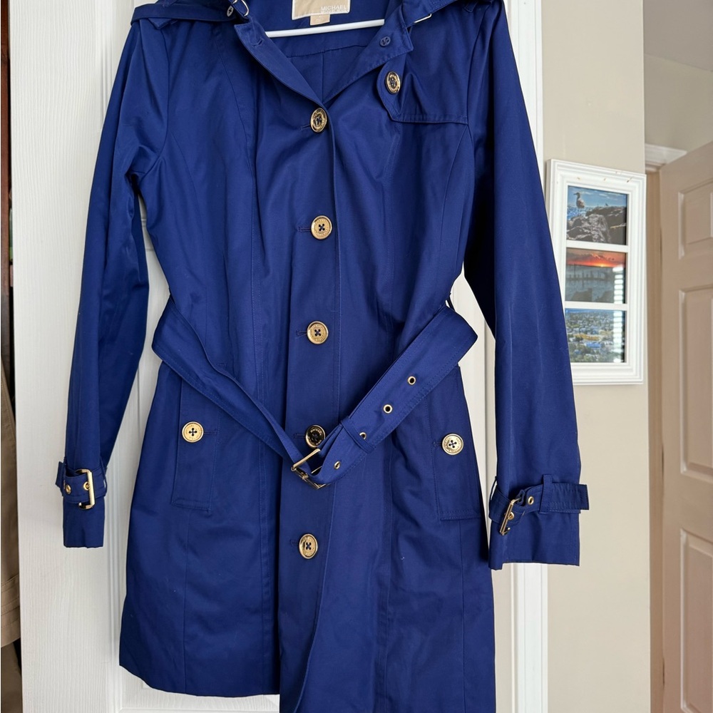Stylish Blue Trench Coat with Gold Buttons